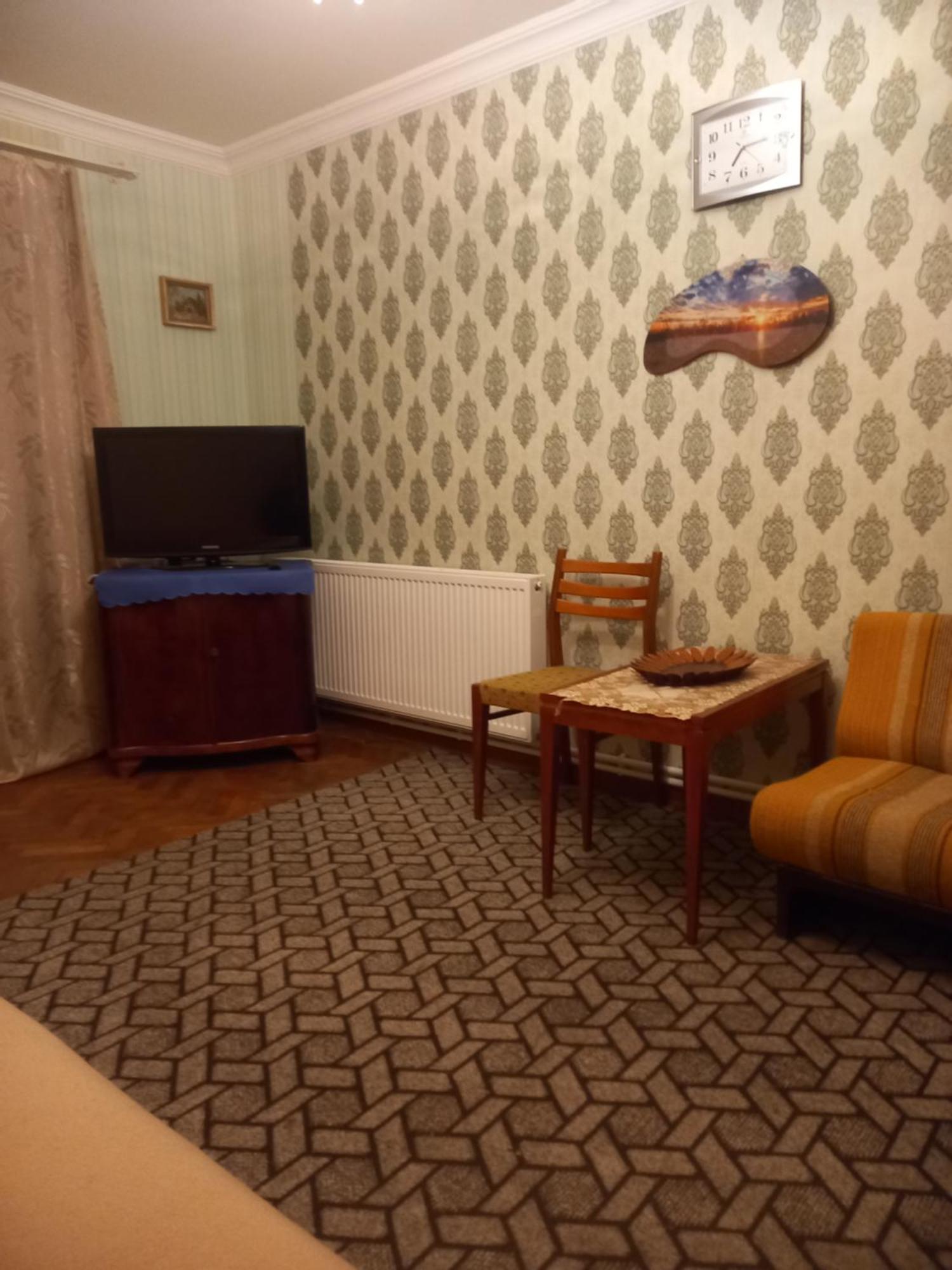 Guest House Tengiz Borjomi Bagian luar foto
