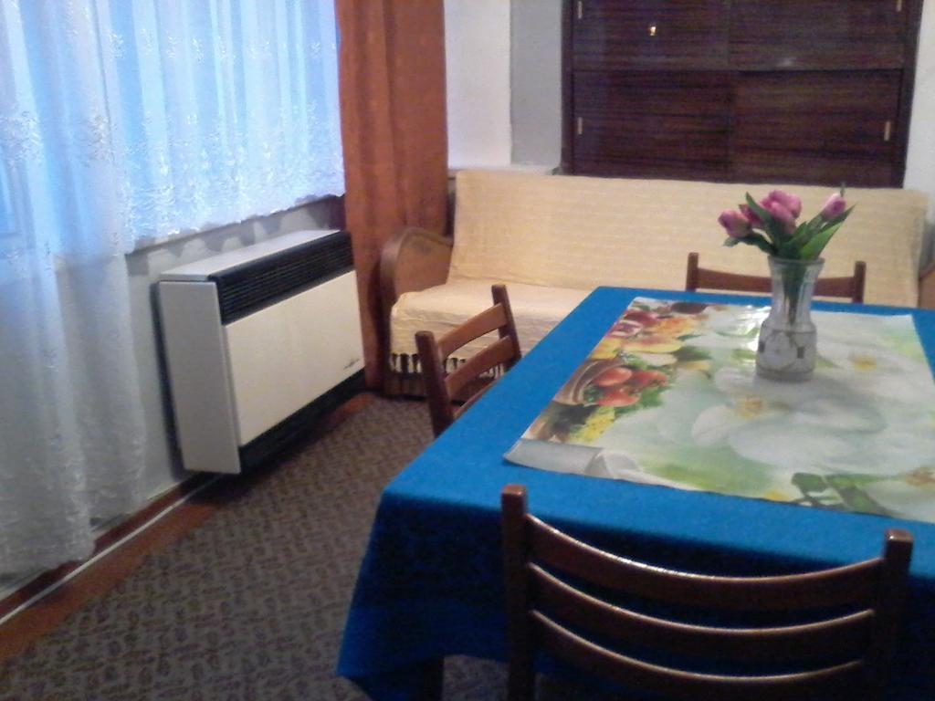 Guest House Tengiz Borjomi Ruang foto